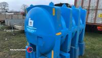 Water bowser 2500L with stand, been used for clean water only - 3