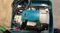 Makita jigsaw in its case and in working order - 2