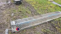 Pair of long galvanised loading ramps - 2