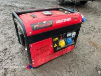 Petrol generator Neilsen 6500 very little use - 2