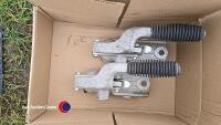 2 x Bradley doublelock 3500kg 50mm ball couplings