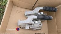 2 x Bradley doublelock 3500kg 50mm ball couplings - 2
