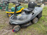 Mountfield R25M grass collecting ride on mower 25in cut with collecting box petrol electric start - 2