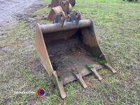 Toothed digger bucket, 600mm - 2