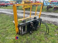 Forklift carriage plus a pair of forks - 3