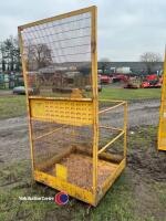 Forklift man basket - 3