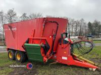 Kuhn Euromix I twin auger tandem axle feeder c/w side elevator, 2008