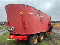 Kuhn Euromix I twin auger tandem axle feeder c/w side elevator, 2008 - 4