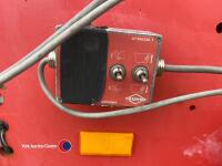 Kuhn Euromix I twin auger tandem axle feeder c/w side elevator, 2008 - 7