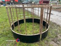 Ring feeder