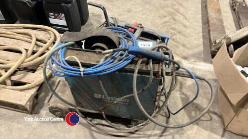 2 mig welders