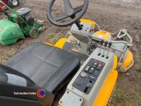 Stiga Titan 20 diesel ride on mower, key in office - 5