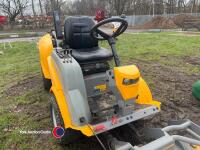 Stiga Titan 20 diesel ride on mower, key in office - 6