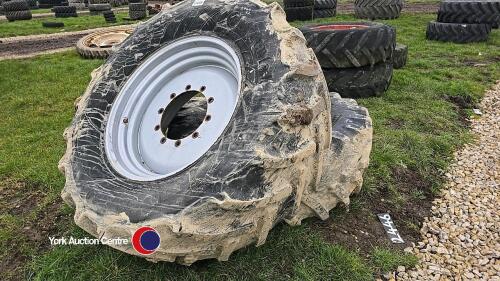 Pair of JCB Fastrac 10 stud wheels and tyres