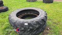 Pair 13.6R36 tyres - 4