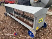 IAE sheep rack 8ft (2440mm)