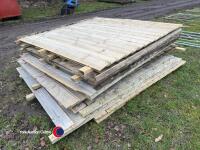 12 x approx 6x5 fencing panels - 4