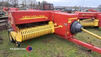 New Holland 570 conventional baler - 5