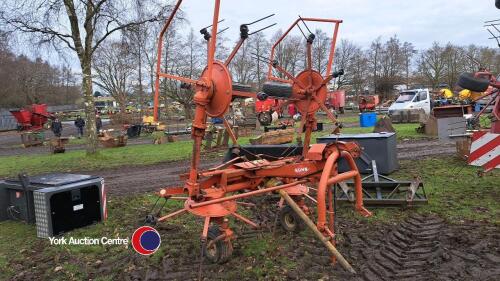 Kuhn GF5001 4 rotor tedder