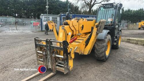 JCB 540-180 loadall forklift, 55kw, reversing camera, hydraulically adjustable fork attachment, 4 gears, keypad security, sway control, front stability legs. 5500hrs, 2018. Main dealer serviced 25 hours ago, all advisory works completed (bill in cab)