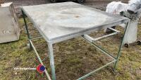 Mobile work bench 4ft x 3ft - 3