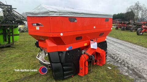 2021 Kuhn Axis 50.2 M-EMCW Pro fertiliser spreader, hopper cover, weigh cells, with S6, S10 and VXR plus slug pellet discs. Manual