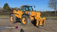 JCB 560/80 Agri-Pro telehandler, live link, Q-fit headstock c/w tines, 2424hrs. YX70 VMW - 11