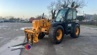 JCB 560/80 Agri-Pro telehandler, live link, Q-fit headstock c/w tines, 4017hrs. YX70 VMZ