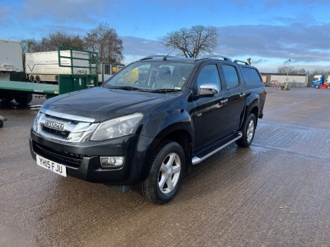 Isuzu D-MAX UTAH pick-up, manual gearbox, 2.5L engine, 27,000 miles YH15 FJU, 12 months MOT