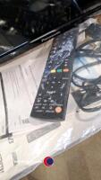 42' LCD television - 3