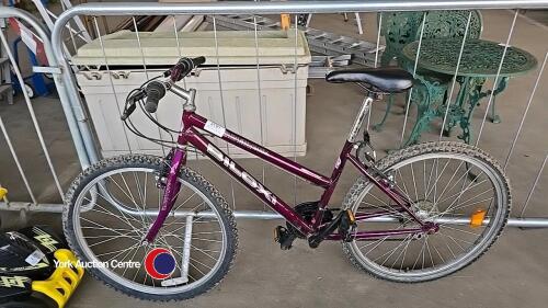 Ladies bike made by Supertrak, Bilox model
