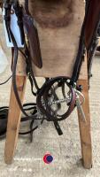 Cob Set of Brown/ Black driving harness. Bridle has brass decoration to face drop, winkers and broadband and a Liverpool bit. Breeching is black webb - 4