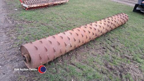 Kuhn 4m maxi packer roller