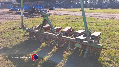 Matco 6 row beet drill