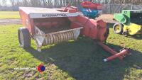 International 440 baler