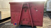 25 yard hook lift bin - 5