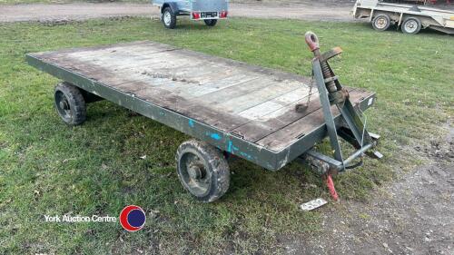 Trailer used on platforms, very strong and robust