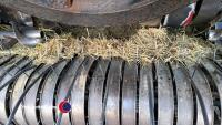 New Holland BB980 square baler, good working order, control box in office - 3
