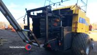 New Holland BB980 square baler, good working order, control box in office - 5