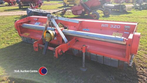 Kuhn RM320 flail mower