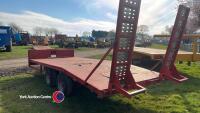 Low loader used to carry 5T digger - 4