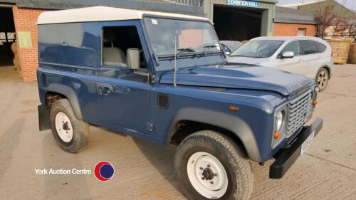 2009 Land Rover 90 Defender 2.4 TDCi - 1 former keeper - HPi clear - Service history to 64k in Jul 19, 7 stamps, 2 keys, MOT 11.03.2026, 00’s 65051 - YG09UZD - Vehicle has been parked up for several years- V5 in office