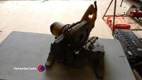Dewalt pull through saw, wo - 2