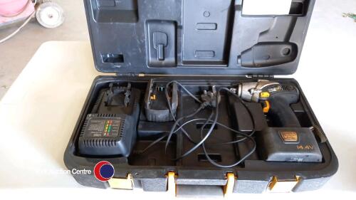 Cordless impact gun 2 batteries