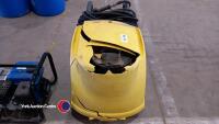 Karcher power washer - 3