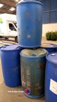 5 x blue barrels - 2