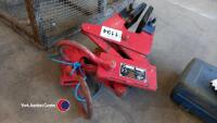 2x kerb / steel lifters - 3