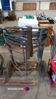 Bottle trolley with baggings, cutting gun and clocks - 2