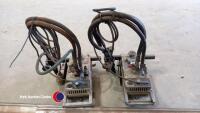 Two straight line burners with track - 3