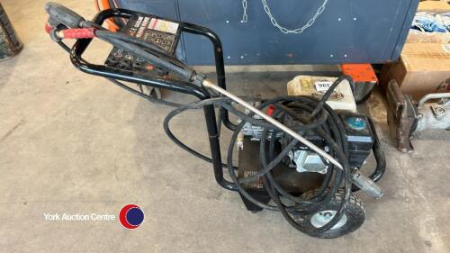 Petrol power washer